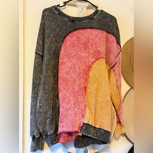 WORN TWICE ✨ Gilded Intent from Buckle raw edge color block sweatshirt